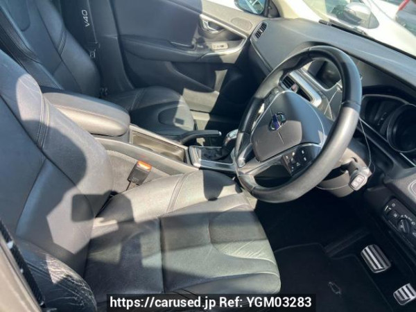 Used 2013 AT volvo v40 MB4164T Image[7]