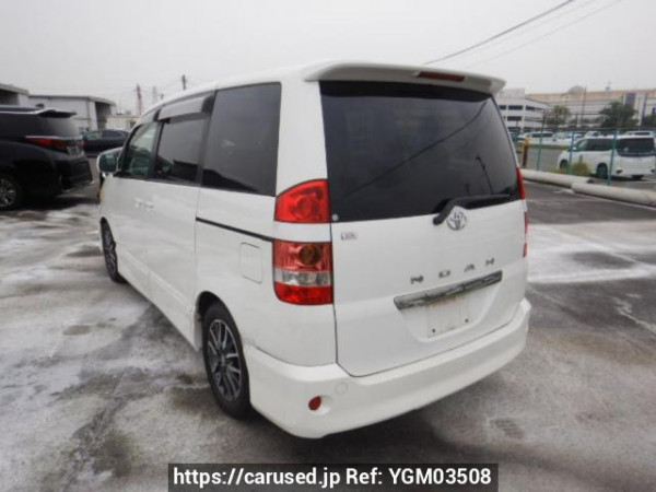 Used 2002 AT toyota noah AZR60G Image[6]