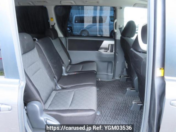 Used 2008 AT toyota noah ZRR70W Image[16]