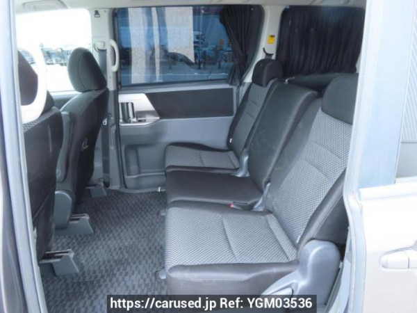 Used 2008 AT toyota noah ZRR70W Image[18]