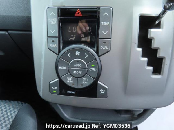 Used 2008 AT toyota noah ZRR70W Image[27]