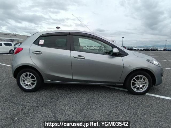 Used 2013 AT mazda demio DE3FS Image[7]