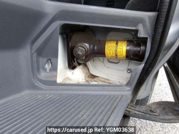 Used 2002 AT toyota hiace-van RZH112V Image[37]