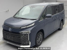 Toyota Voxy ZWR95W
