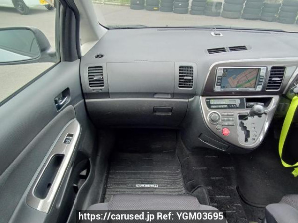 Used 2005 AT toyota wish ZNE10G Image[19]