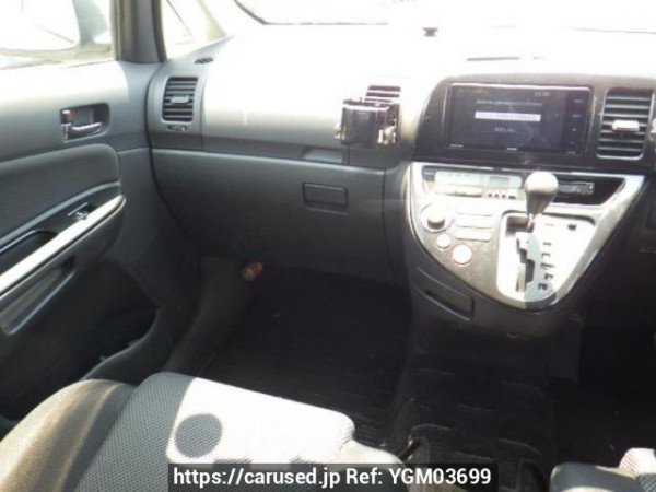 Used 2003 AT toyota wish ZNE10G Image[18]
