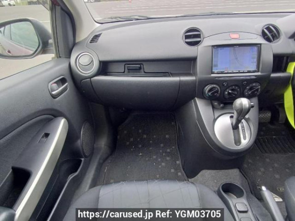 Used 2012 AT mazda demio DE3FS Image[18]