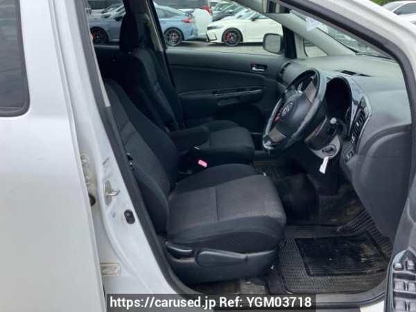 Used 2004 AT toyota wish ZNE10G Image[9]