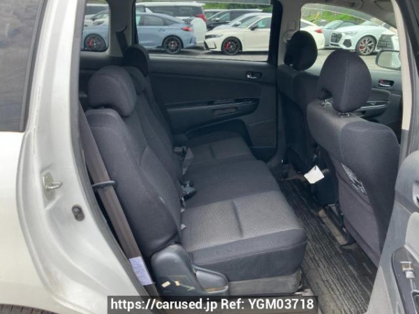 Used 2004 AT toyota wish ZNE10G Image[11]