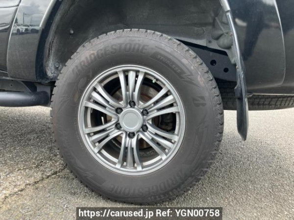 Used 2005 AT toyota hilux-surf TRN215W Image[20]