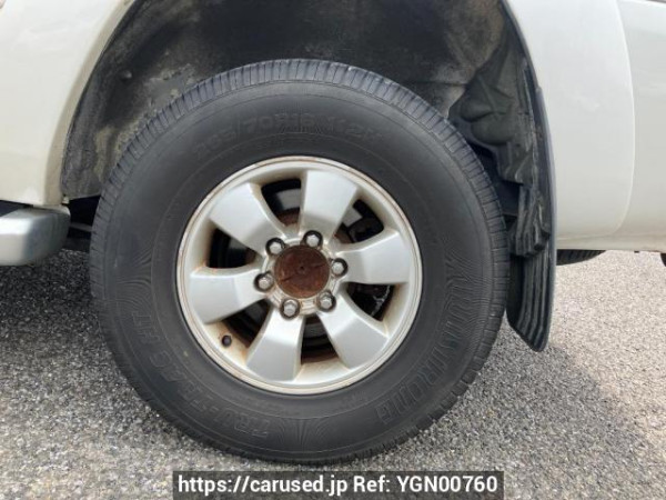 Used 2004 AT toyota hilux-surf RZN215W Image[18]
