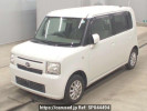 Daihatsu Move Conte L585S