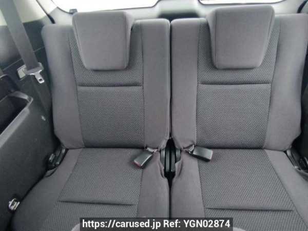 Used 2003 AT toyota wish ZNE10G Image[16]