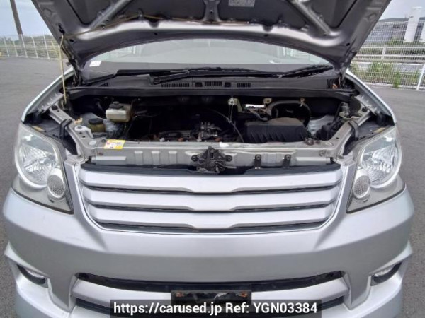 Used 2004 AT toyota noah AZR60G Image[9]