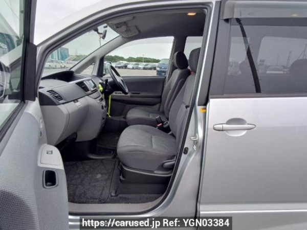 Used 2004 AT toyota noah AZR60G Image[14]