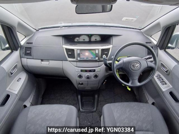 Used 2004 AT toyota noah AZR60G Image[18]
