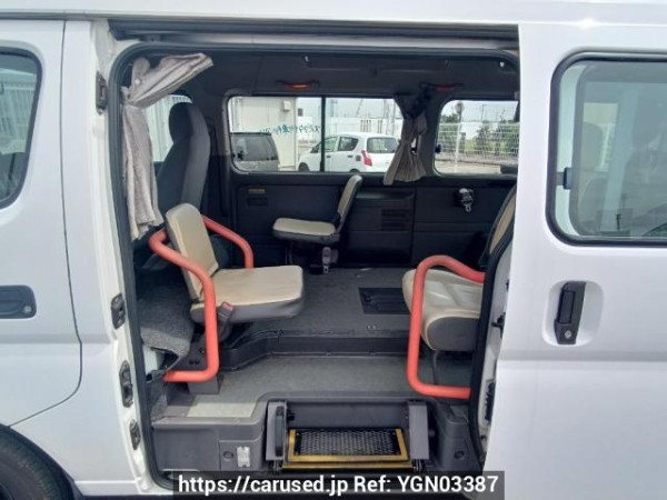 Used 2004 AT nissan caravan-van DWGE25 Image[15]