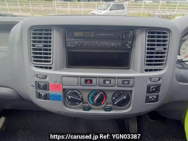 Used 2004 AT nissan caravan-van DWGE25 Image[22]