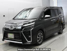 Toyota Voxy ZRR80W