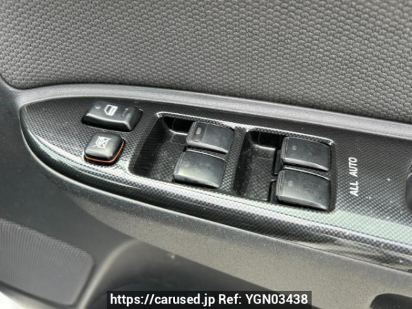 Used 2005 AT toyota wish ZNE10G Image[28]