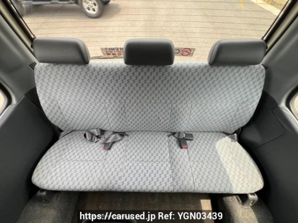 Used 2004 AT toyota hiace-commuter TRH124B Image[16]