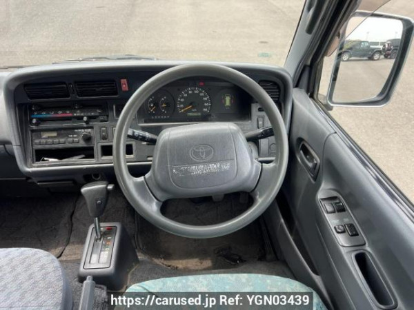 Used 2004 AT toyota hiace-commuter TRH124B Image[23]