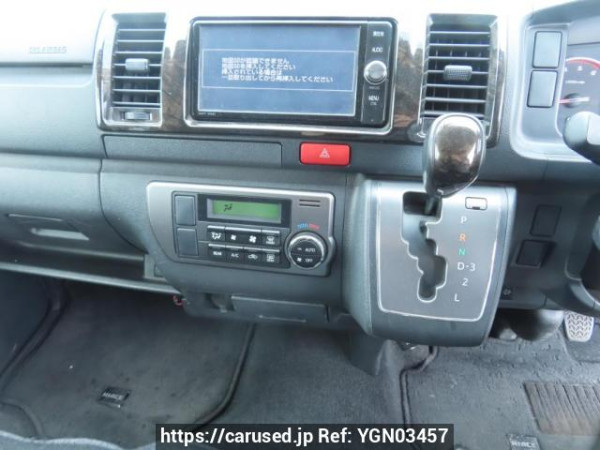 Used 2017 AT toyota hiace-van KDH201V Image[18]