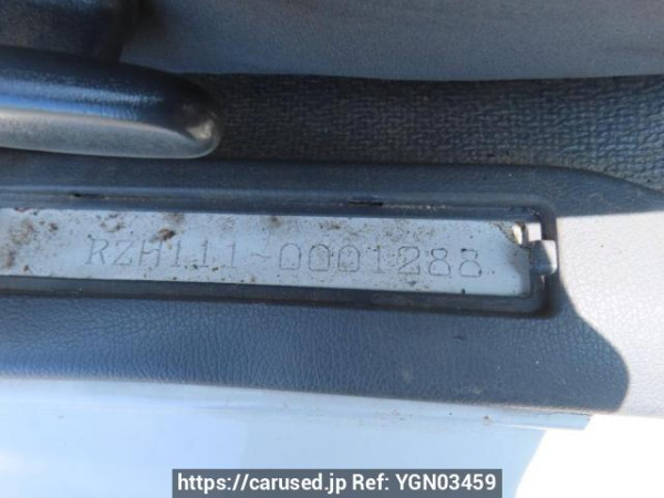 Used 2000 AT toyota hiace-wagon RZH111G Image[12]