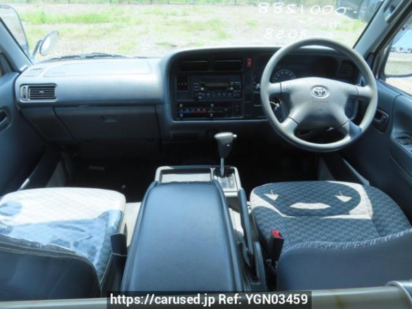 Used 2000 AT toyota hiace-wagon RZH111G Image[23]