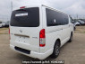 Used 2017 AT toyota regiusace-van KDH201V Image[6]