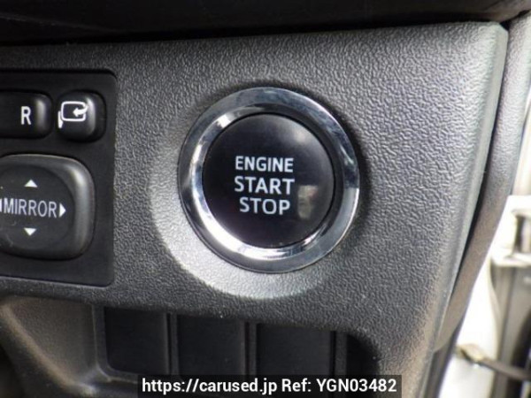 Used 2017 AT toyota regiusace-van KDH201V Image[23]
