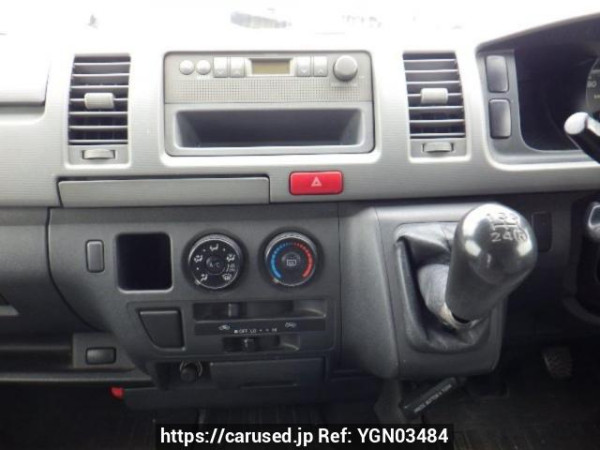 Used 2005 MT toyota hiace-van KDH200V Image[17]