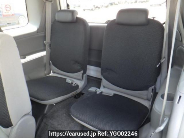 Used 2005 AT toyota sienta NCP81G Image[16]