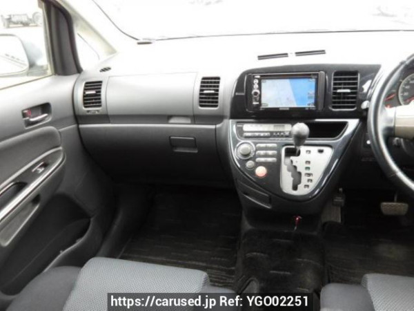 Used 2003 AT toyota wish ZNE10G Image[15]