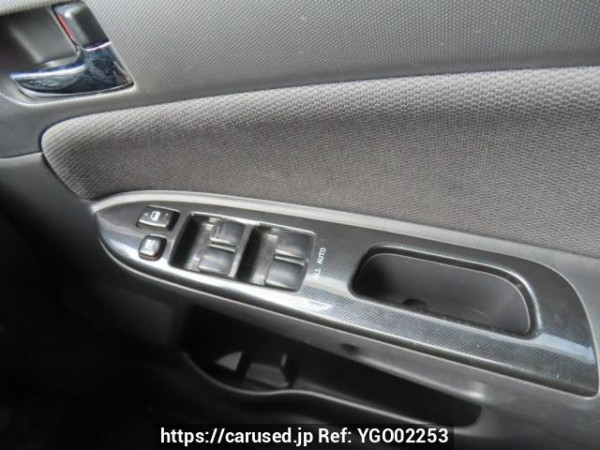 Used 2003 AT toyota wish ZNE10G Image[28]