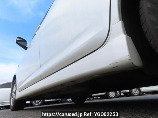 Used 2003 AT toyota wish ZNE10G Image[33]