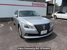 Toyota Crown Hybrid AWS210