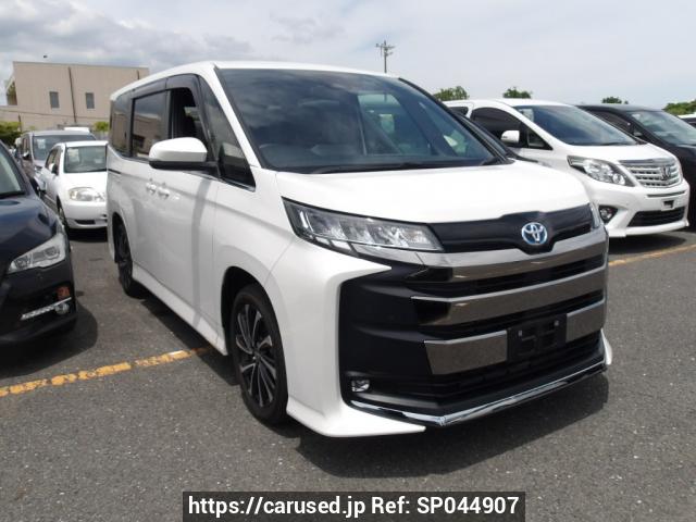 ノア❣️ Buy Used 2023 Toyota Noah ZWR90W (SP044907) - Carused.jp