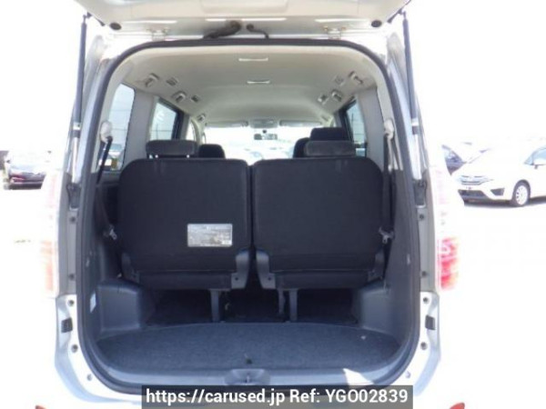 Used 2008 AT toyota noah ZRR70G Image[8]