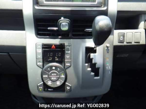 Used 2008 AT toyota noah ZRR70G Image[21]