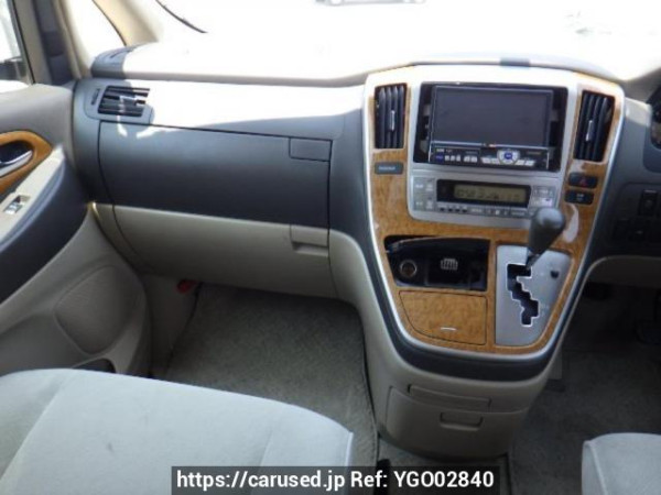 Used 2005 AT toyota alphard ANH10W Image[18]