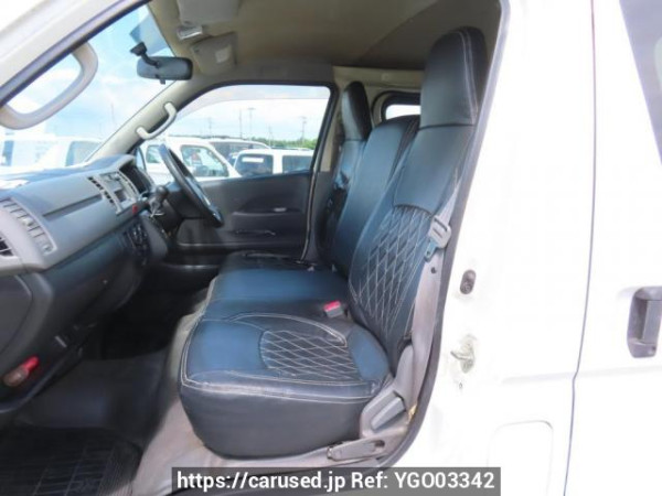 Used 2006 AT toyota regiusace-van KDH200V Image[12]