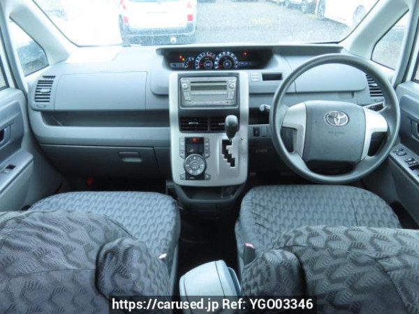 Used 2009 AT toyota voxy ZRR70G Image[23]