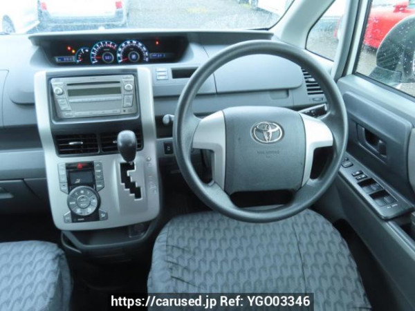 Used 2009 AT toyota voxy ZRR70G Image[25]