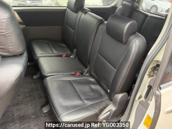 Used 2010 AT toyota voxy ZRR70W Image[9]