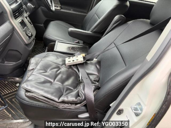 Used 2010 AT toyota voxy ZRR70W Image[10]