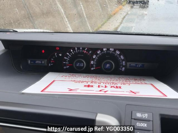 Used 2010 AT toyota voxy ZRR70W Image[17]