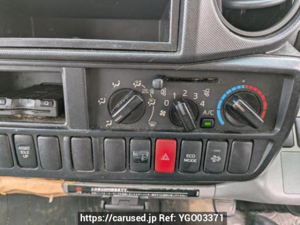 Used 2012 MT toyota toyoace-route-van XZC605V Image[19]