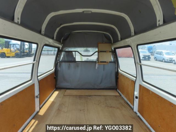 Used 2003 MT toyota hiace-van TRH112K Image[9]