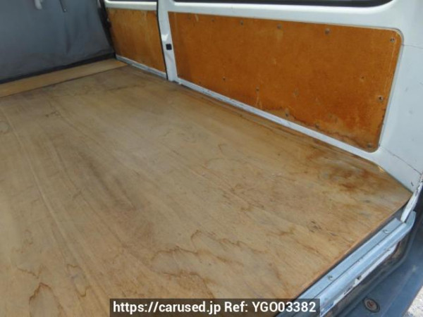 Used 2003 MT toyota hiace-van TRH112K Image[10]